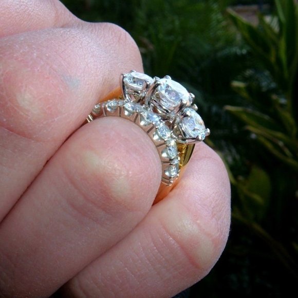 3.5 Ct. Asha ~diamond~ RING - Picture 1 of 6
